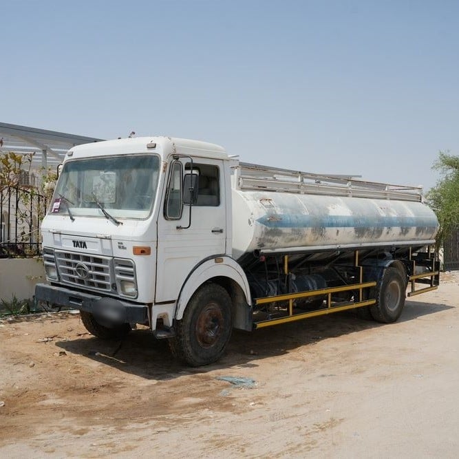 TATA 1615 Model 2010, C-11042 - 1