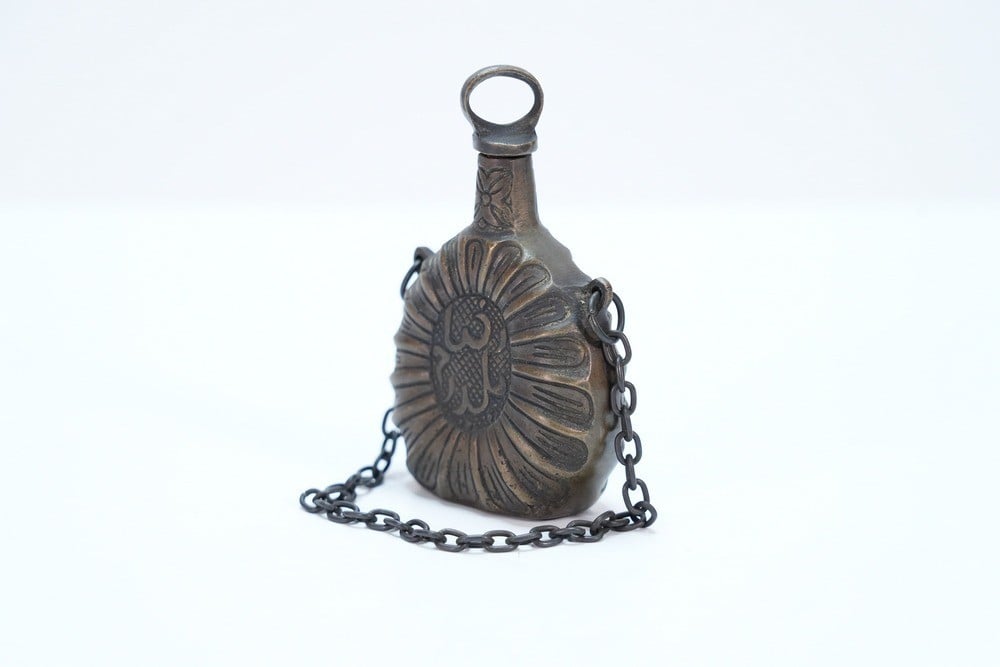 Set of Three Decorative Metal Collectibles - 11