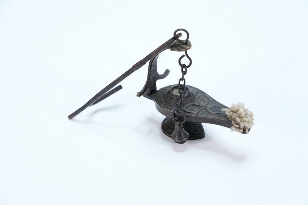 Pair of Traditional Metal Lamps - 7