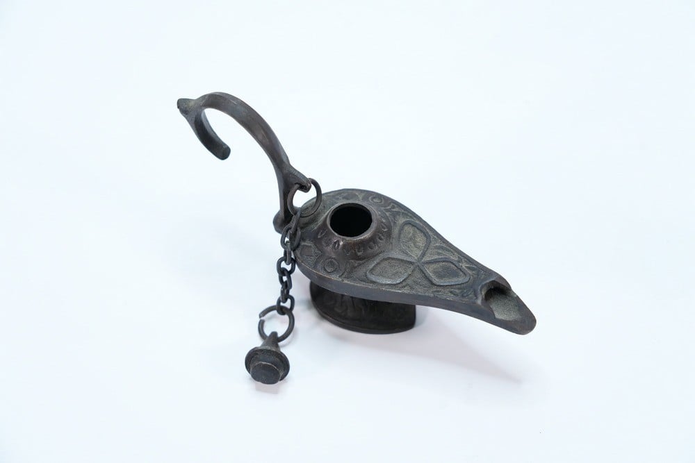 Pair of Traditional Metal Lamps - 5