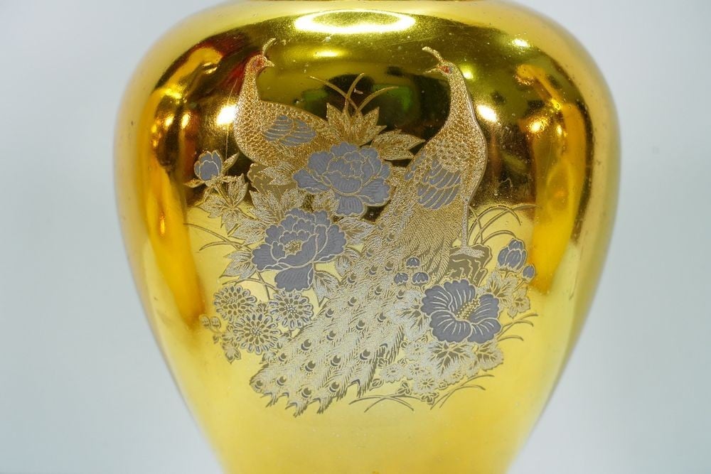 Set of Ornate Golden Vases - 6