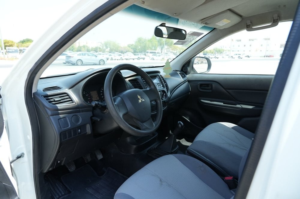 Mitsubishi 200L Pick Up Model 2021, C-11105 - 9