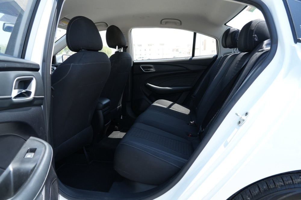 MG 5 Sedan Model 2024, C-11102 - 7