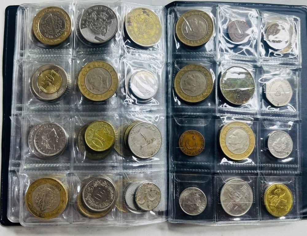 ألبوم عملات معدنية قديمة - 1 - 1