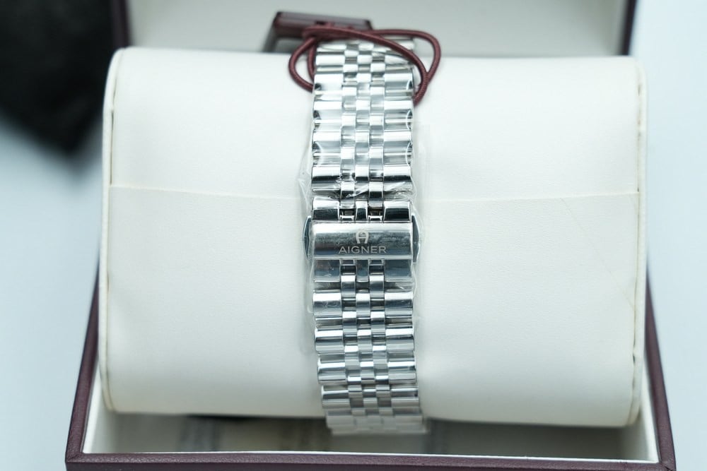 Aigner Watch -1 - 9