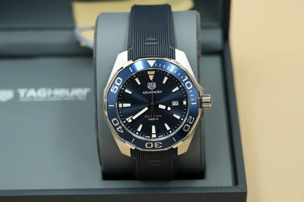 Tag Heuer Watch - 1 - 4