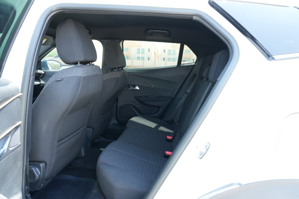 Peugeot 2008 SUV Model 2023, C-11165 - 7