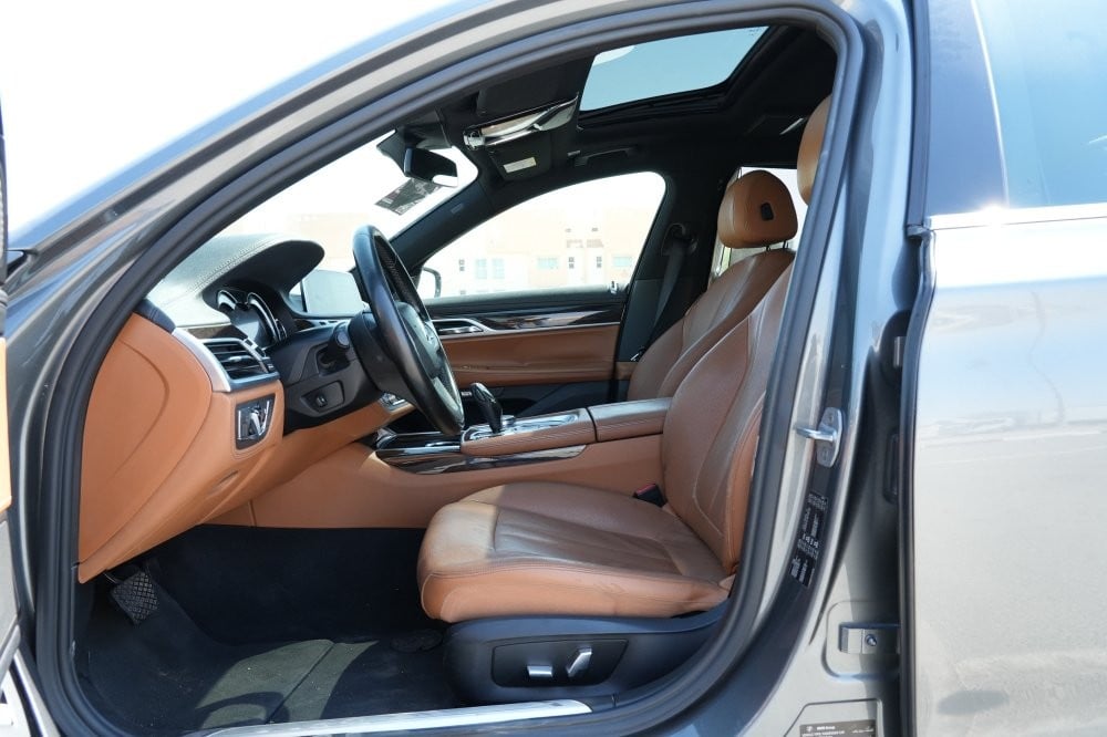 BMW 730 LI Sedan Model 2017, C-11163 - 9