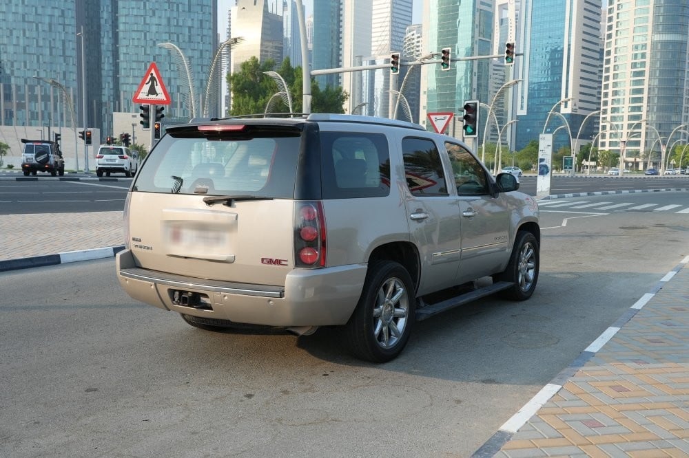 جي إم سي يوكون موديل 2009، Y-15770 - 6