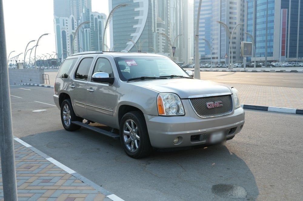 جي إم سي يوكون موديل 2009، Y-15770 - 2