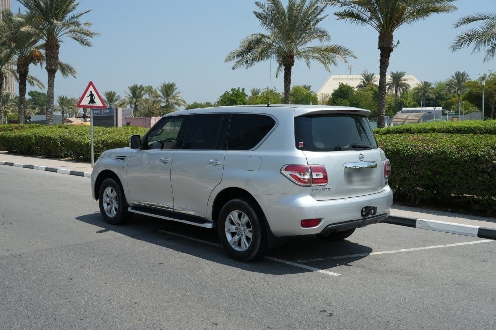 نيسان باترول موديل 2011، Y-15730 - 4