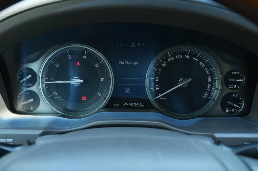تويوتا VXR موديل 2016، Y-15738 - 10