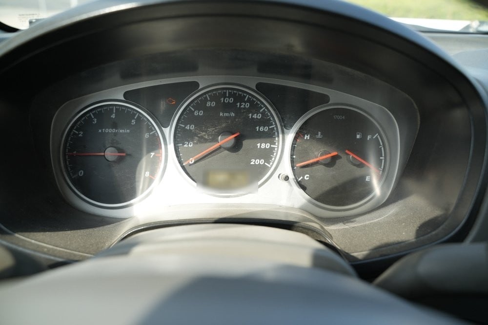 جريت وول موديل 2015، Y-15792 - 10