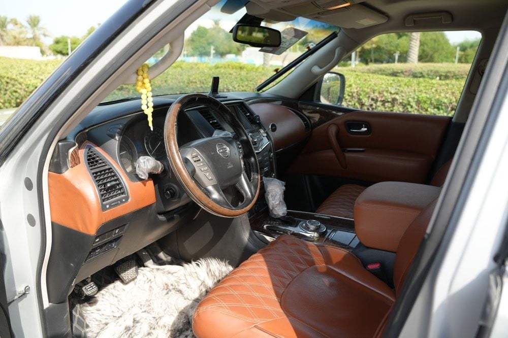 نيسان باترول موديل 2010، Y-15793 - 8