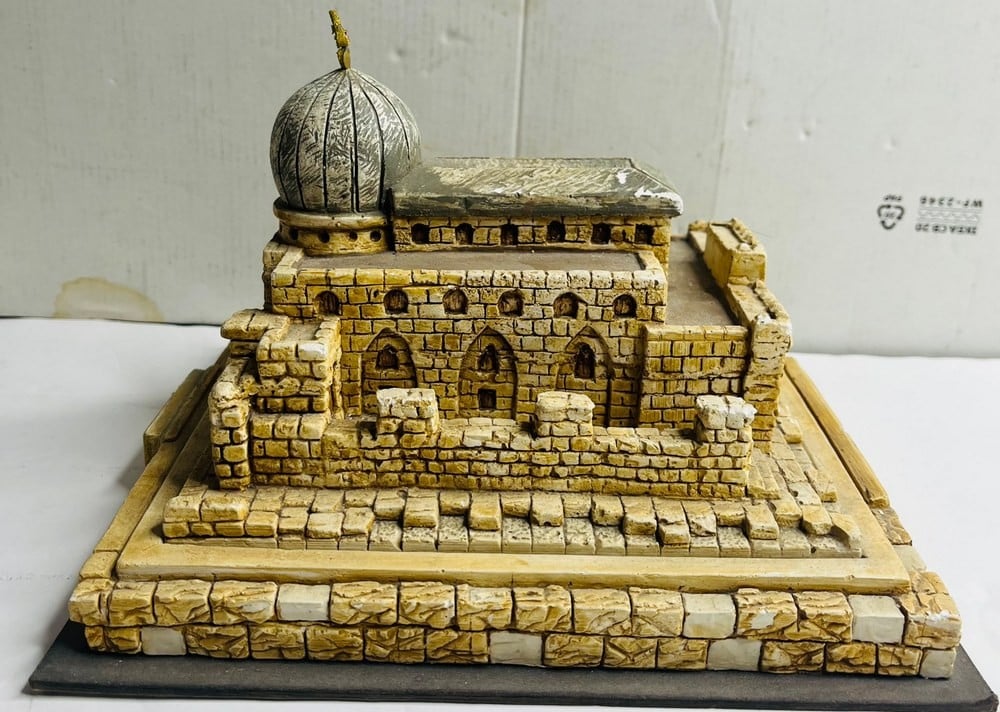Handcrafted Al-Aqsa Mosque Model - 7