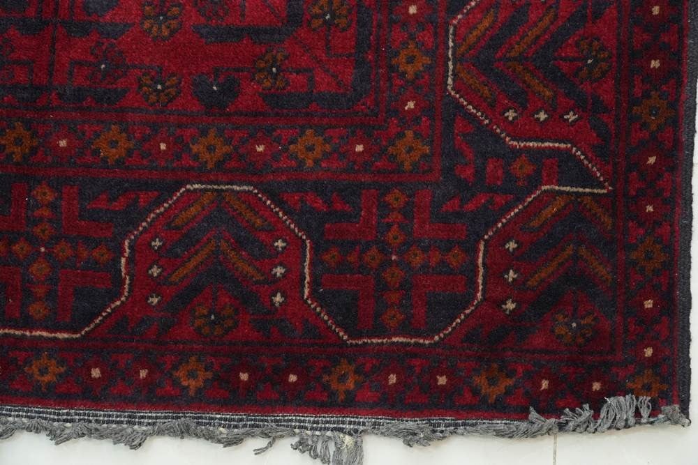 Antique Hand-Knotted Persian Iranian Rug - 1 - 4
