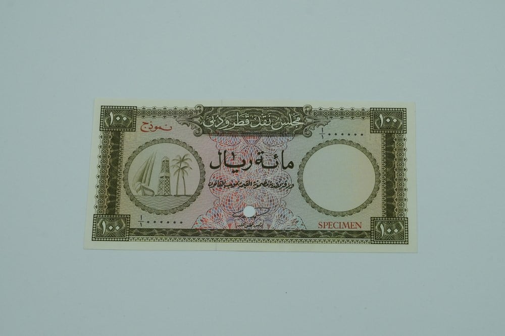 عملة ورقية قطر ودبي 1960 – فئة 100 ريال - 1
