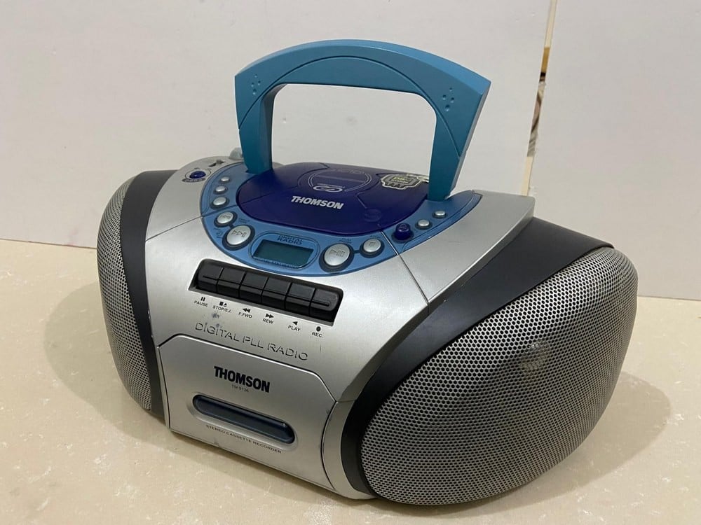 A Classic Portable Radio Equipped With A CD Player And Cassette Recorder From Thomson (Known As A Boombox - 1