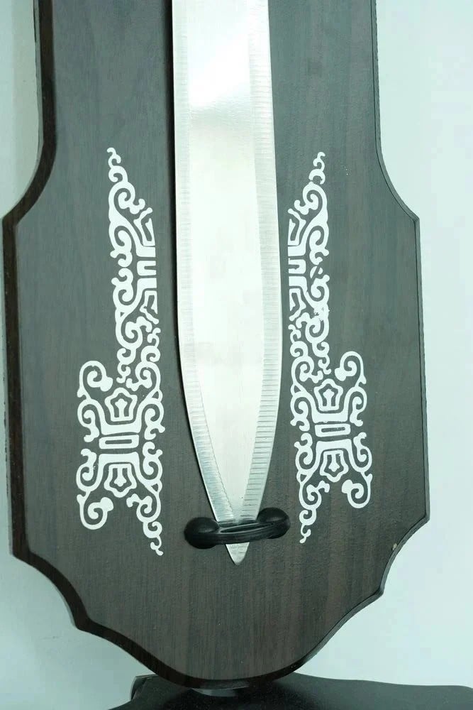 A Decorative Medieval Fantasy Sword - 4