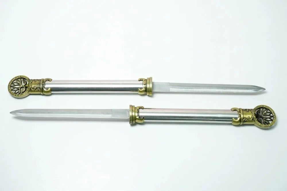 A Unique Piece: The Legendary Sword Cane - 1