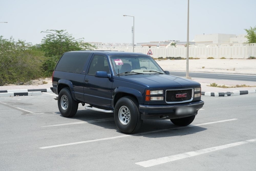 GMC Yukon SUV Model 1995, C-11186 - 2