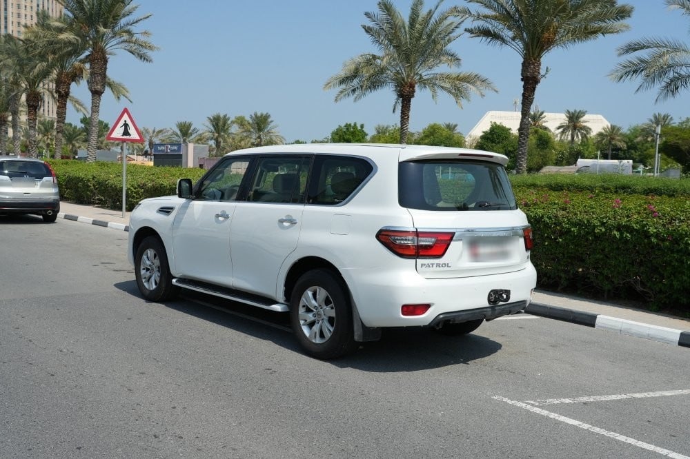 نيسان باترول موديل 2011، Y-15808 - 4