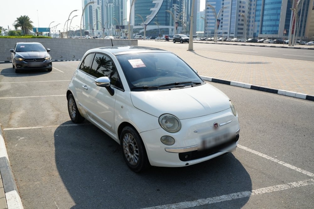 فيات 500 موديل 2011، Y-15834 - 2