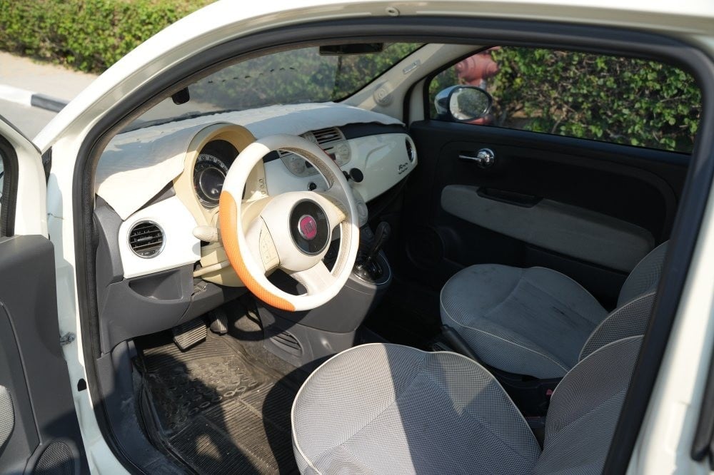 فيات 500 موديل 2011، Y-15834 - 8