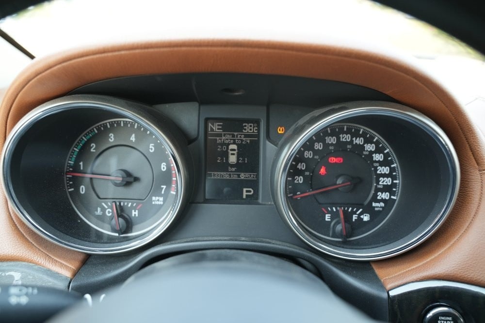 جيب جراند شيروكي موديل 2013، Y-15820 - 11