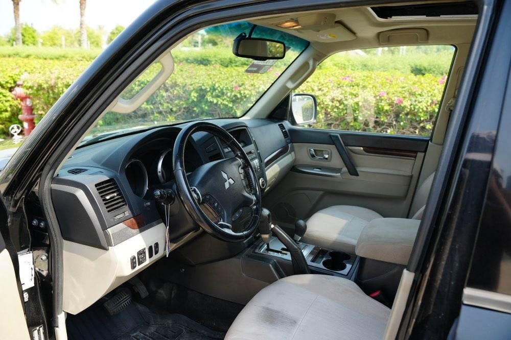 Mitsubishi Pajero Model 2014, Y-15822 - 9