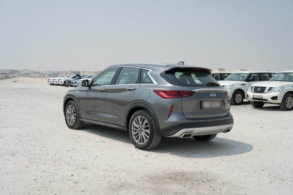 Infiniti Q50 SUV Model 2024, C-11170 - 4