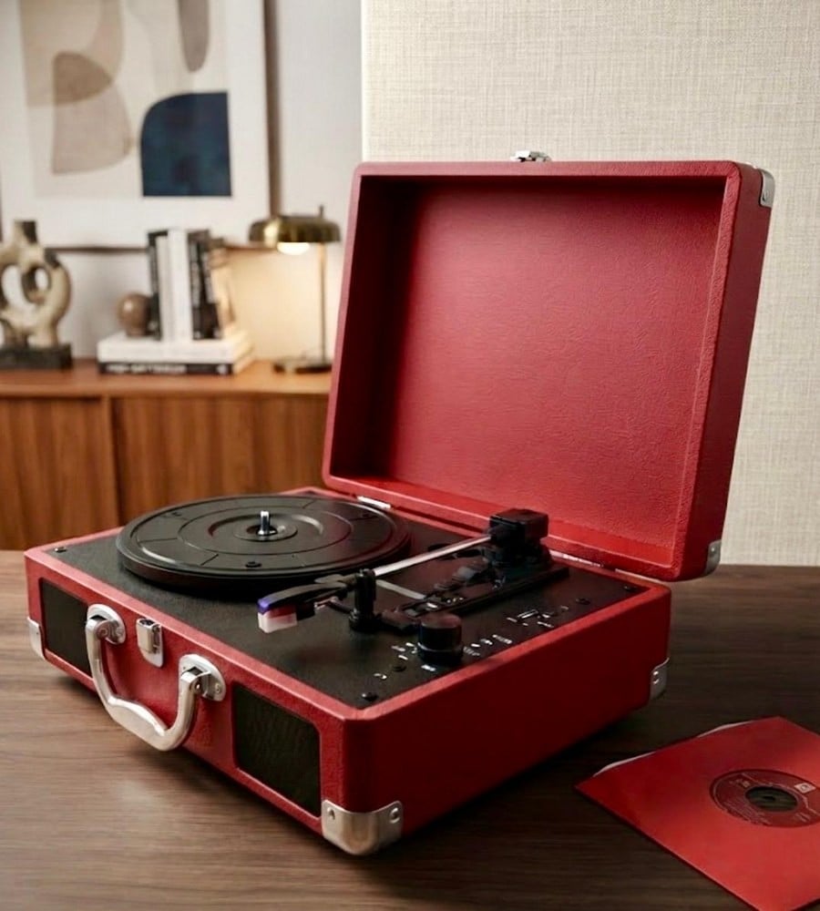 A Record Player (Phonograph) - 6