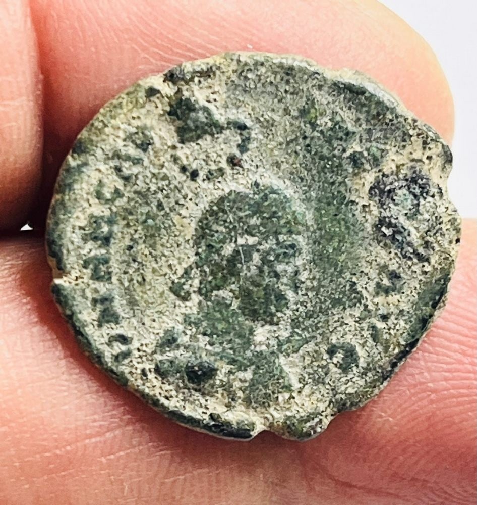 Ancient Roman Bronze Coin from the Reign of Emperor Arcadius - 1 - 2