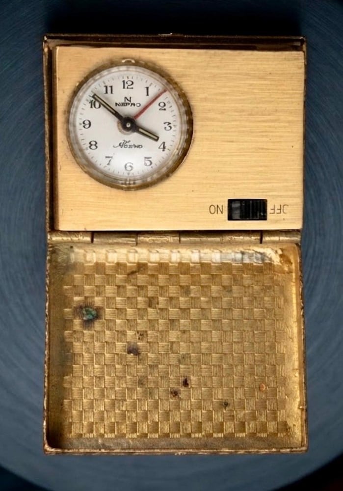 Rare Vintage Travel Alarm Clock - 3
