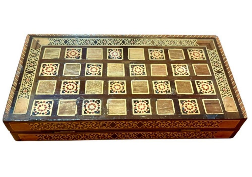 A Luxurious Traditional Game Board Featuring Chess And Dice - 2