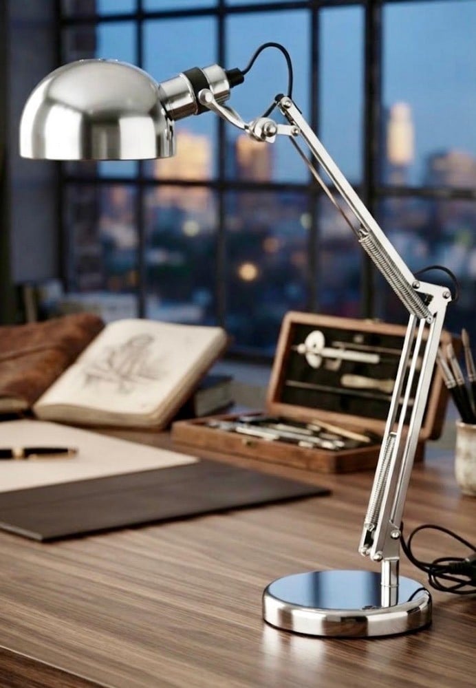 Classic Articulated Desk Lamp – Original Chrome - 4