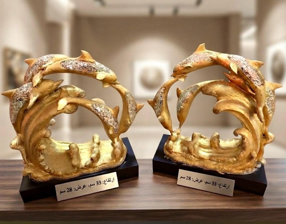 A Complete Creative Sculpture Depicting Dancing Dolphins - 2