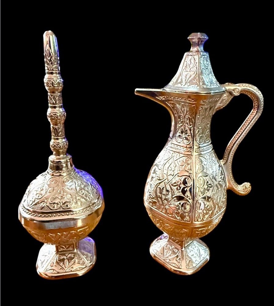 A Distinguished Complete Silver Serving Set - 7