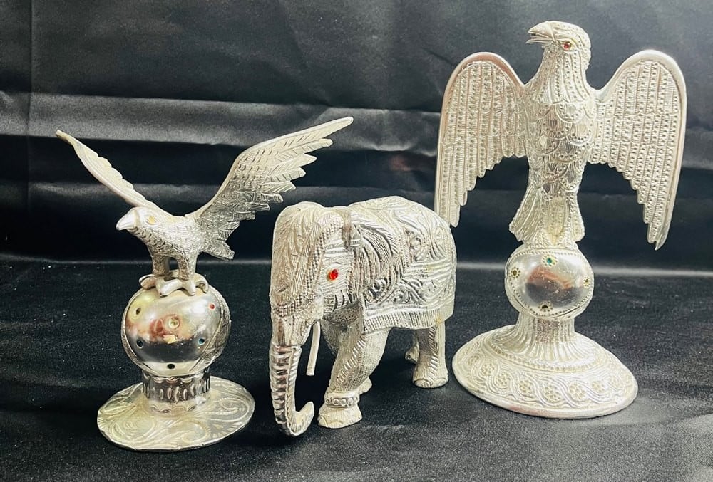 Set of 3 Decorative Metal Sculptures – Eagles and Elephant - 1