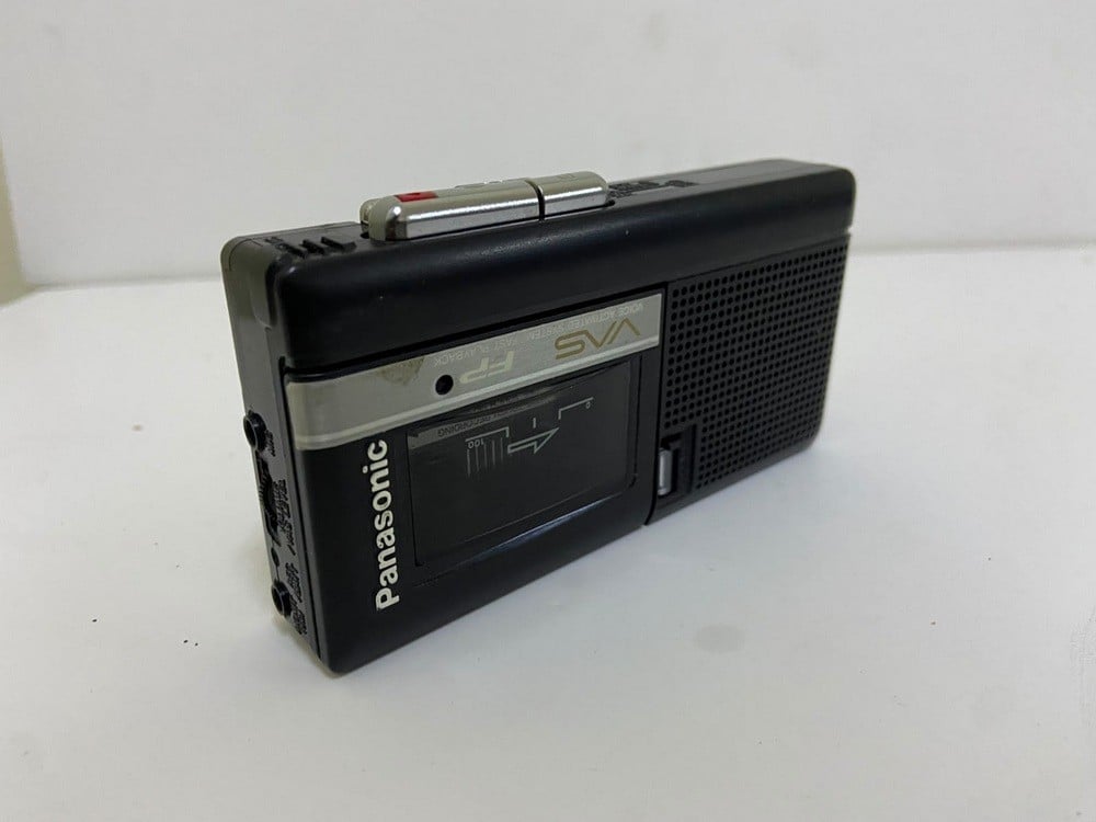 A small-sized voice recorder of the microcassette type (Microcassette Recorder) - 3