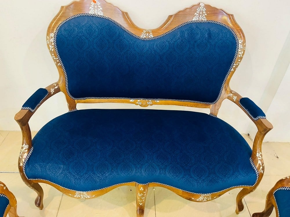 Classic Royal Sofa Set with Natural Mother-of-Pearl Inlay - 1