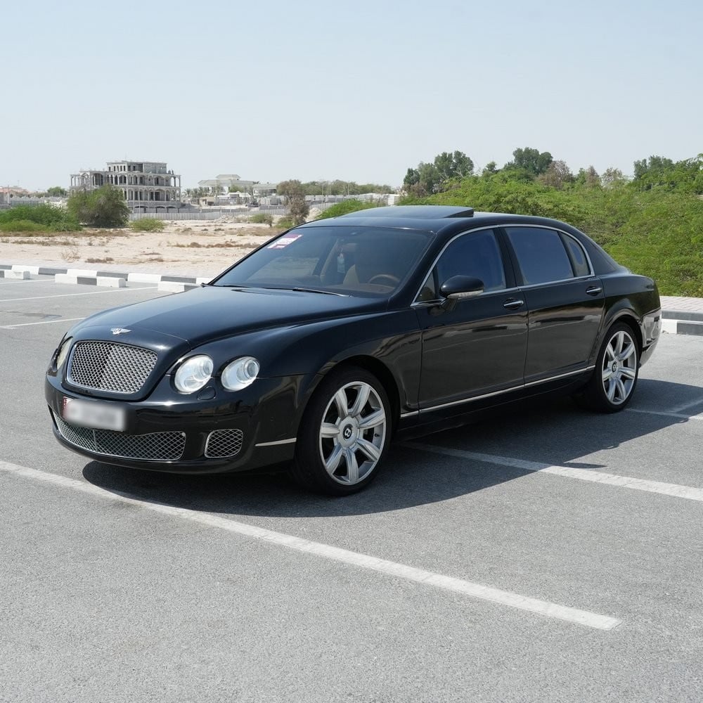 بينتي جي تي سيدان موديل 2006، C-11213 - 1