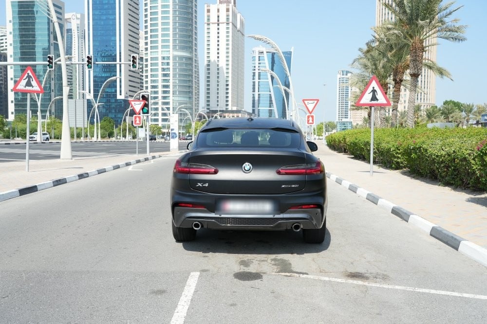 بي إم دبليو X4 30i موديل 2020، Y-15881 - 6
