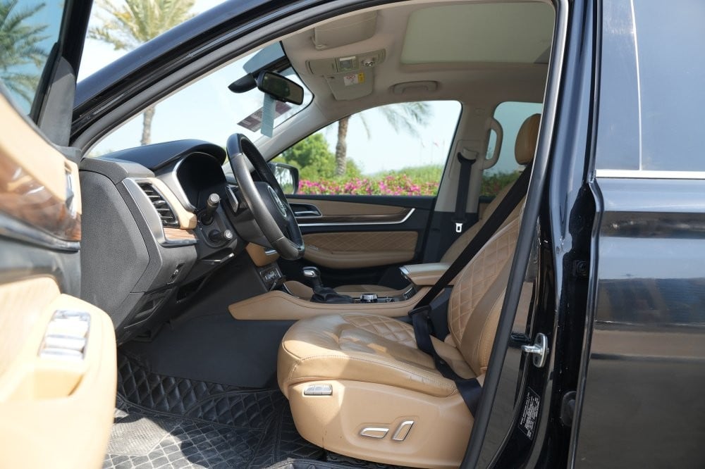 إم جي RX8 موديل 2024، Y-155608 - 8