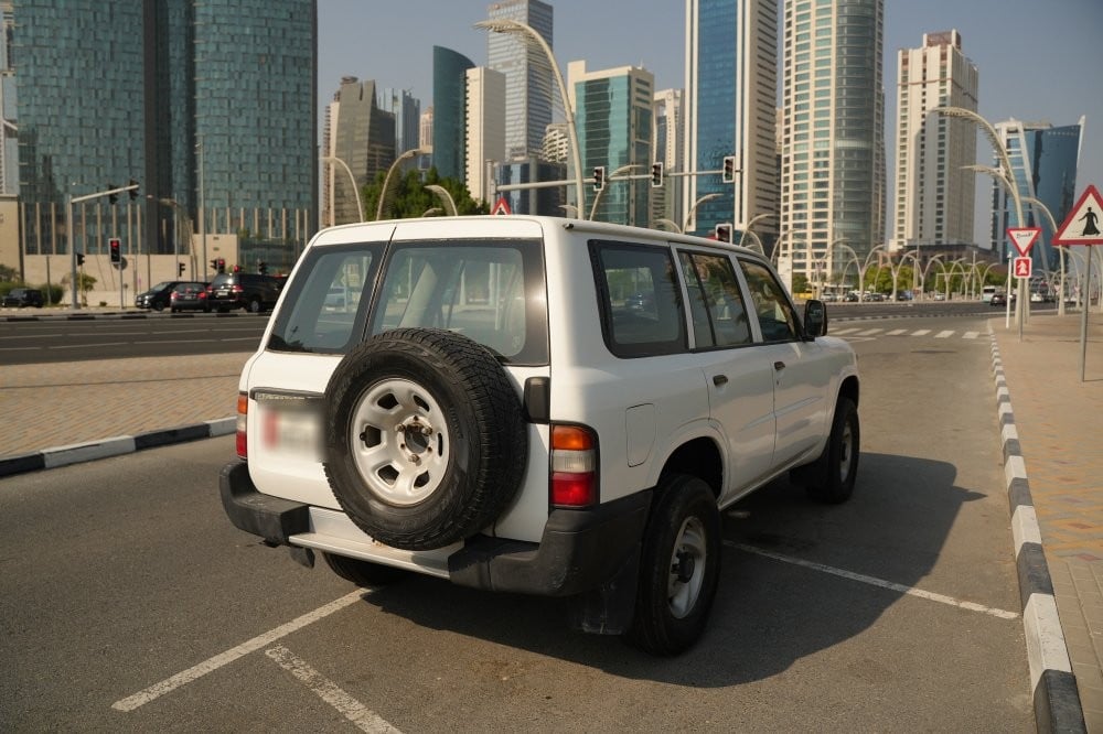 نيسان باترول موديل 1998، Y-15893 - 5