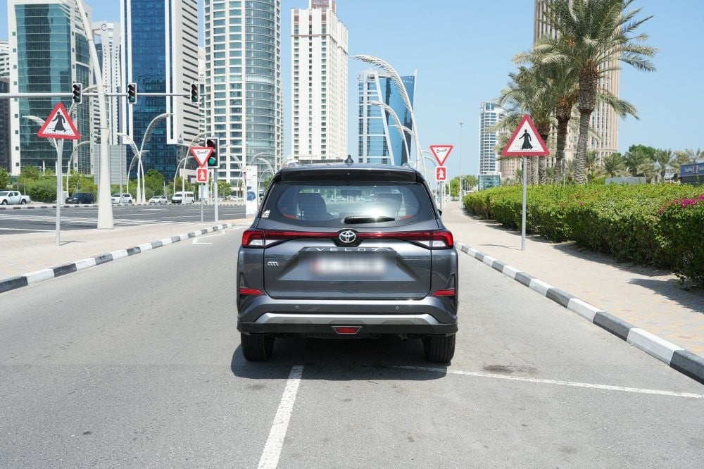 تويوتا فيلوز موديل 2025، Y-15855 - 6
