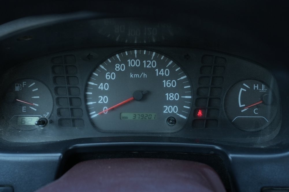 نيسان 2400 موديل 2016، Y-15868 - 12