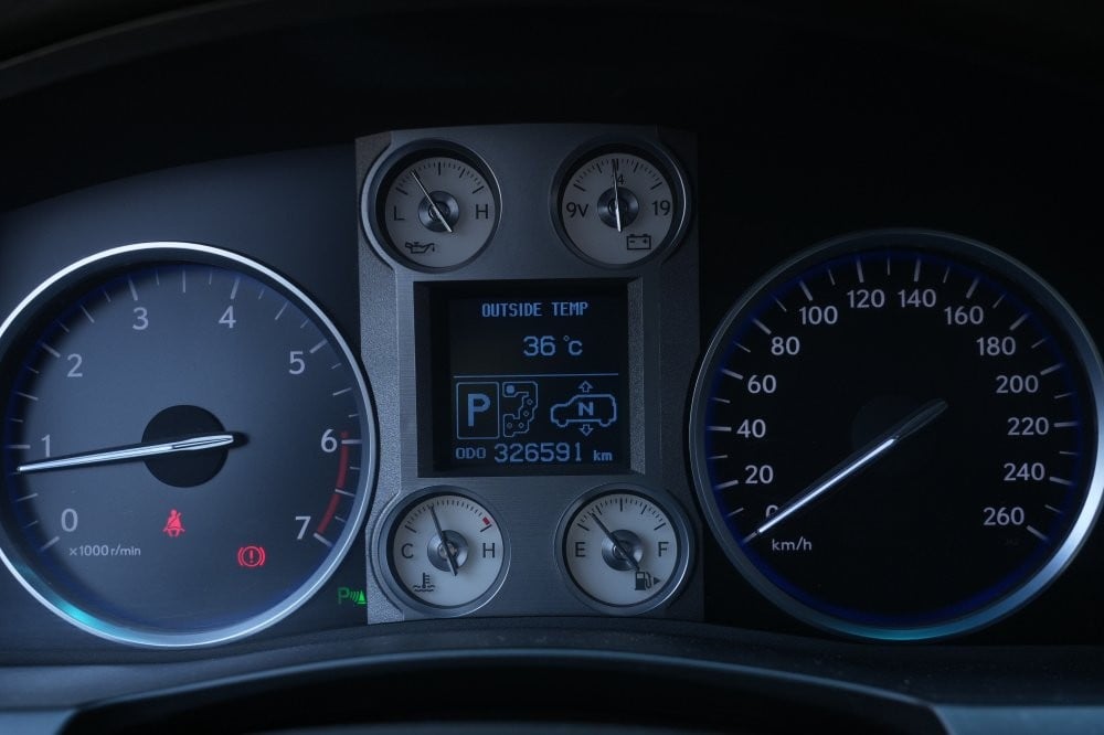 لكزس ال اكس 570 موديل 2009، Y-15875 - 11