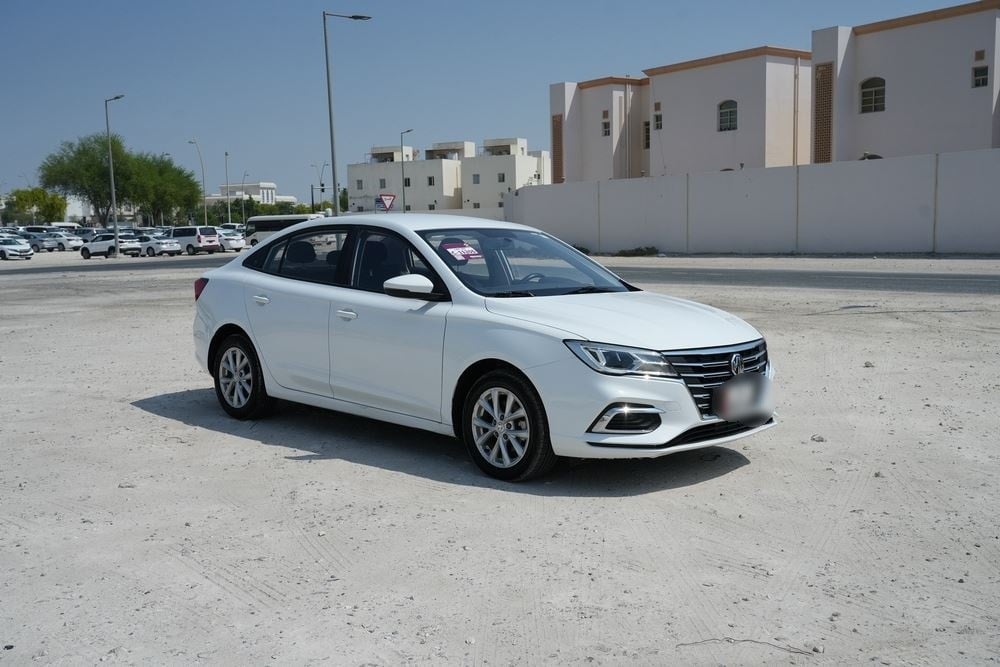 إم جي 5 سيدان موديل 2024، C-11205 - 2