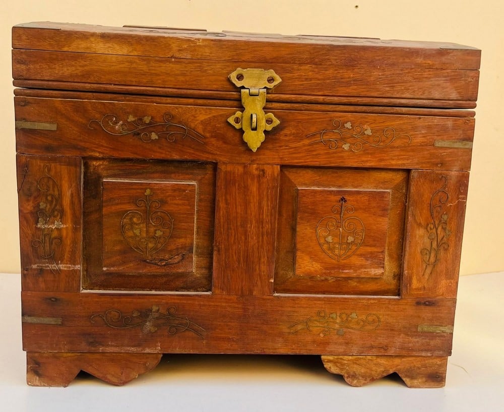 Antique Wooden Chest – “Al-Mubayyat” Style - 1